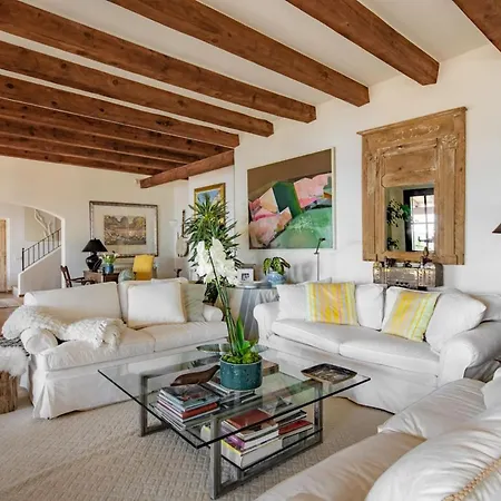 Stunning Hilltop Villa With Infinity Pool And Perfect Views Apartamento *