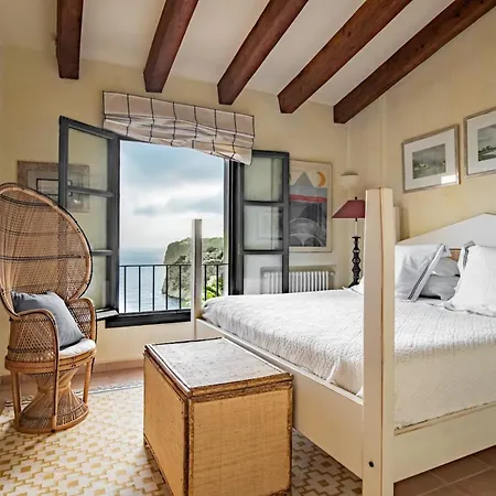 Stunning Hilltop Villa With Infinity Pool And Perfect Views Lägenhet San Sebastián